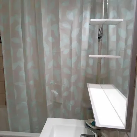Lumineuse Bords De Marne - Paris Disneyland Homestay *