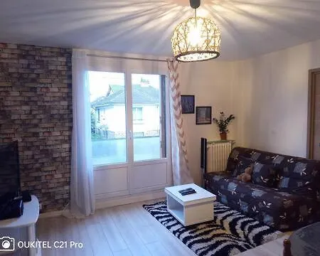 Homestay Lumineuse Bords De Marne - Paris Disneyland